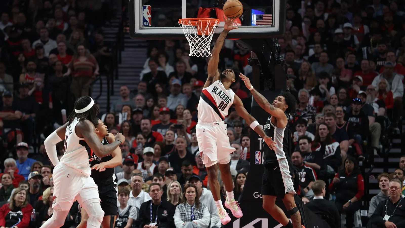 Multnomah aprueba hasta 101 millones para renovaciones en el Moda Center de Portland