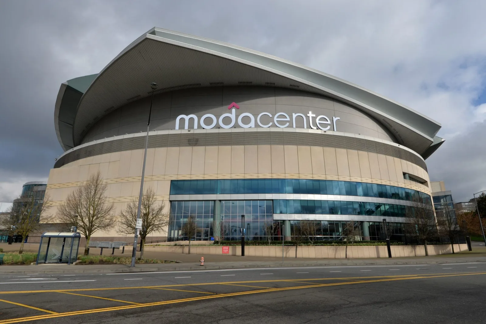 Portland aprueba $120 millones para renovación del Moda Center como parte de un compromiso de $586 millones