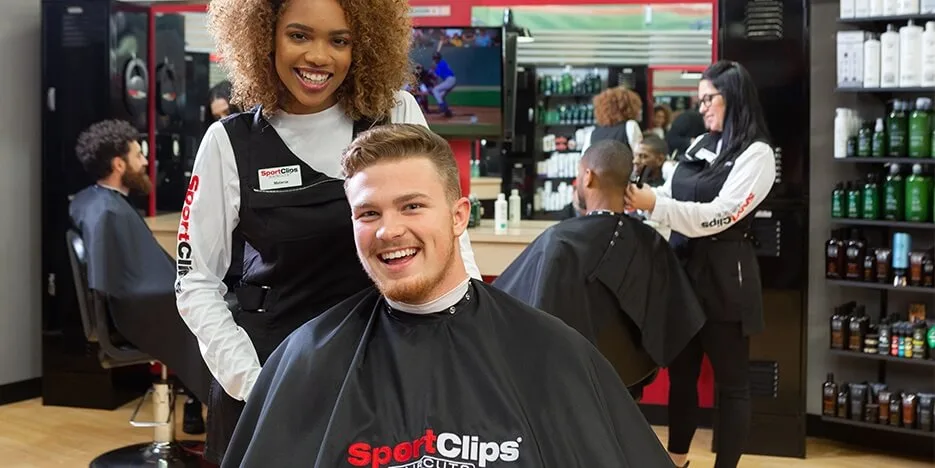 Sport Clips activa campaña publicitaria geo-dirigida junto a Hudl para la temporada escolar de otoño