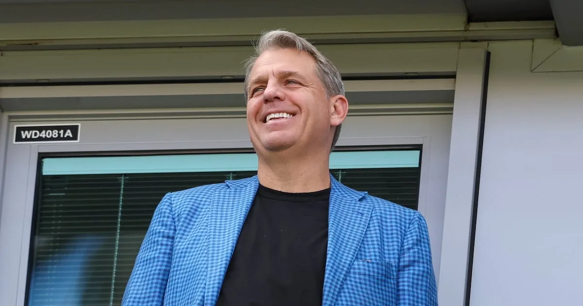 Todd Boehly se suma a Mark Walter en conversaciones para vender participación en Chelsea