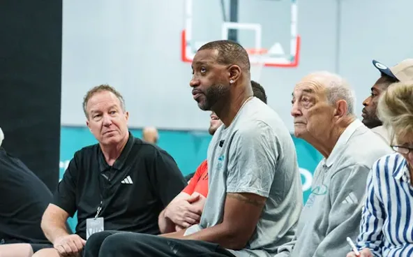 Tracy McGrady impulsa el regreso del ABCD Camp tras 20 años de pausa