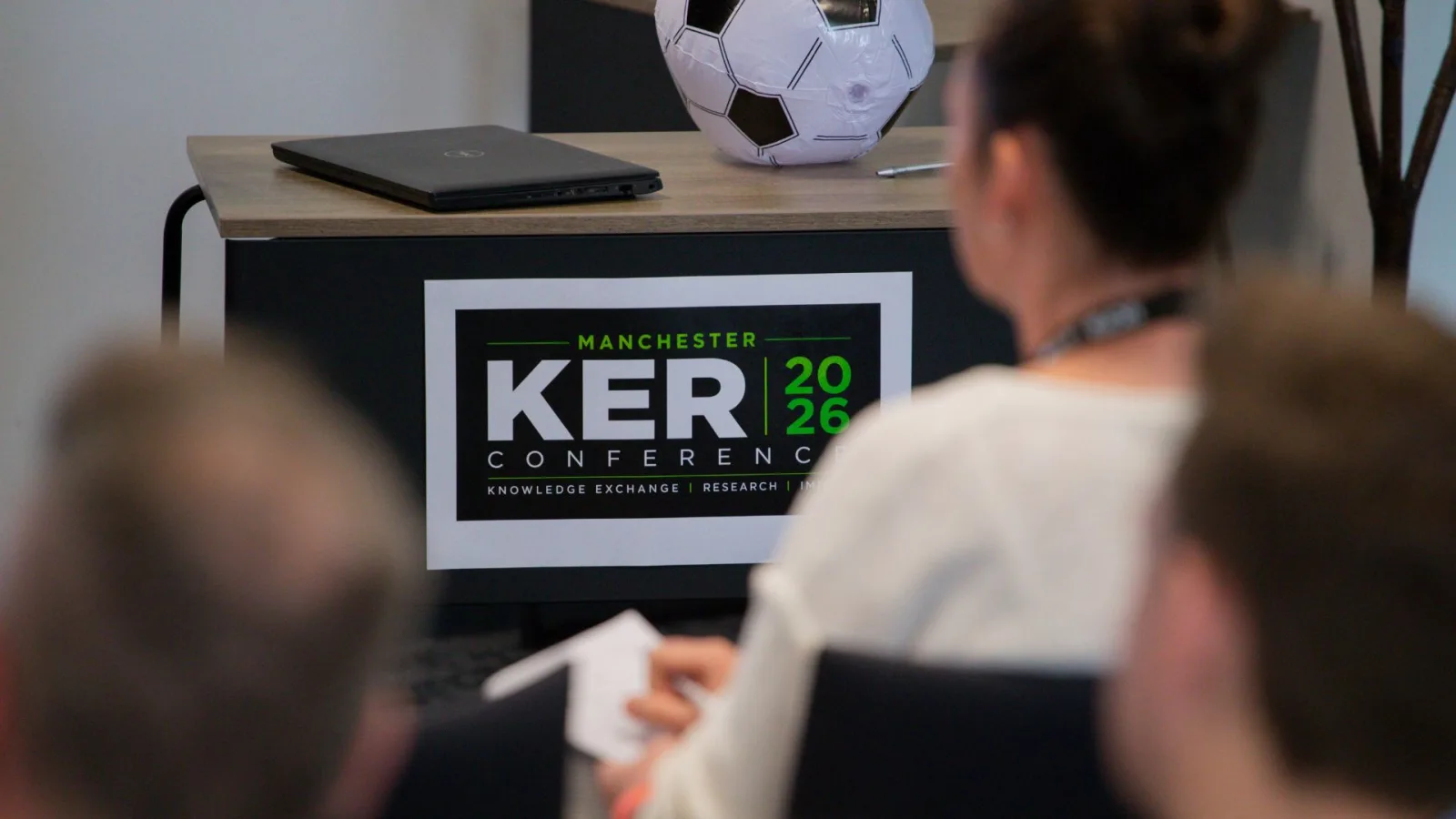 UCFB Manchester organiza conferencia para fortalecer la colaboración entre academia e industria deportiva